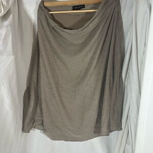 Larry Levine tan brown skirt